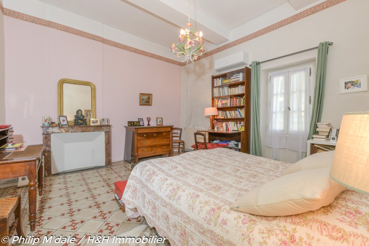Photo 7 : Maison - Morières-lès-Avignon - 255m²