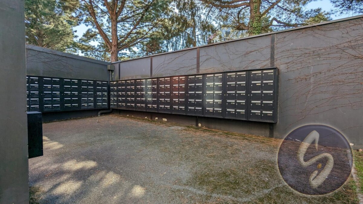 Photo 2 : Studio LMNP