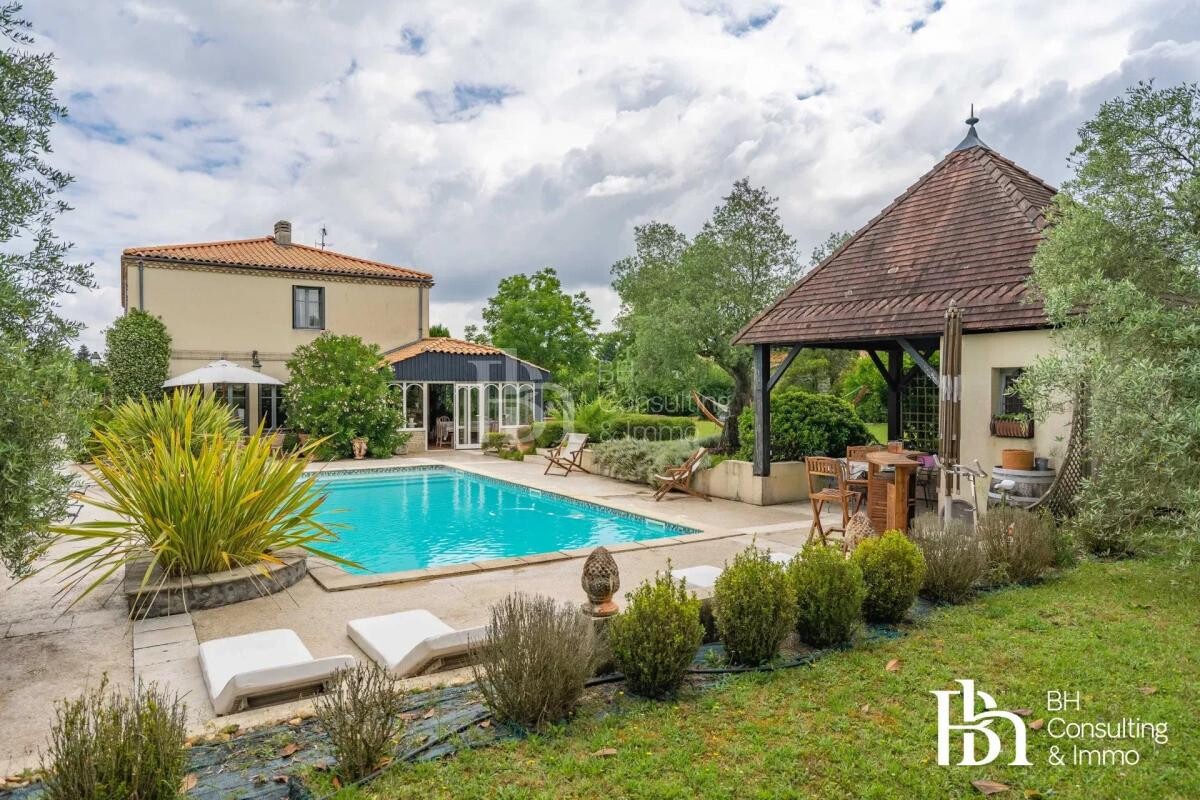 Photo 1 : Bastide à Léognan