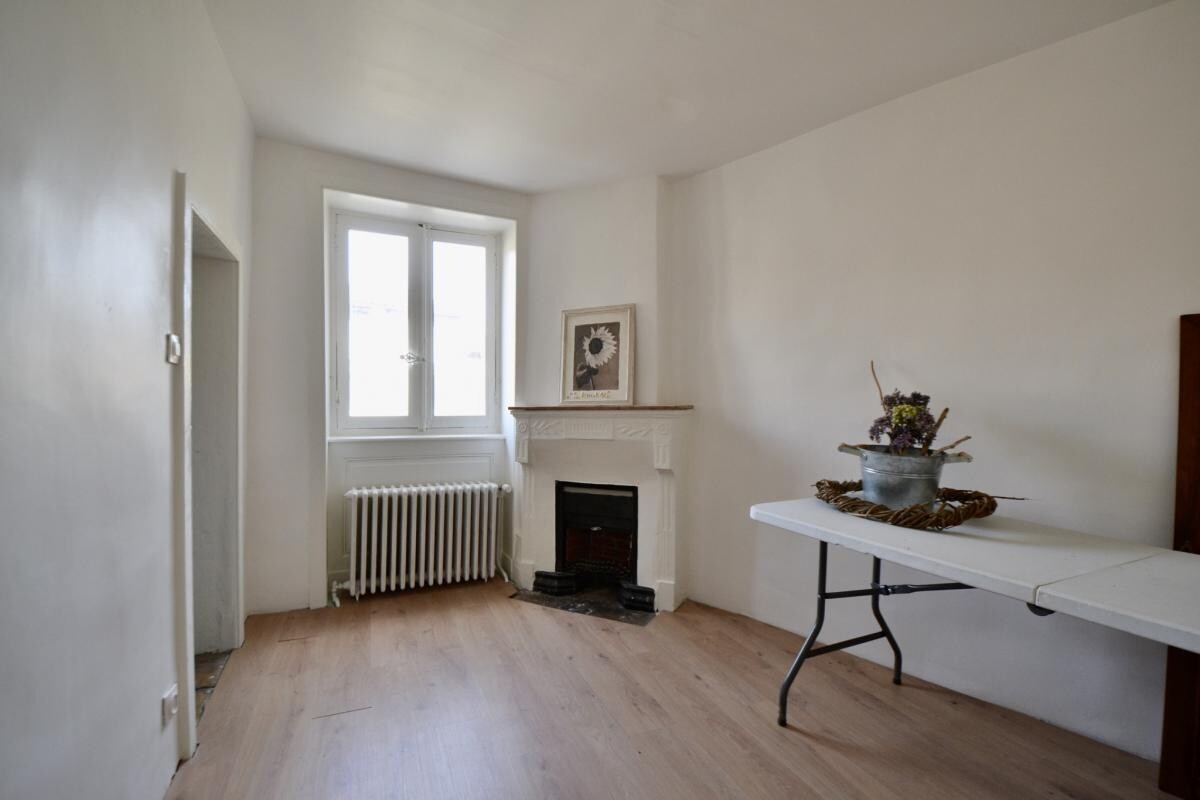 Photo 10 : Maison en pierres dorées, 5 chambres