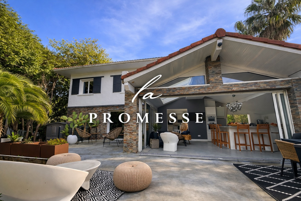 Photo 3 : BIARRITZ - Villa 300 m2 - Piscine