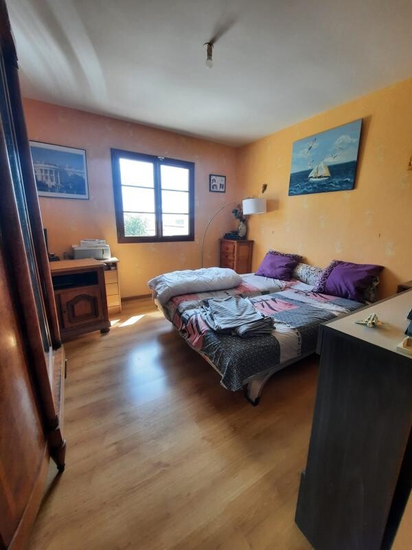 Photo 11 : MAISON TYPE 8, LE BREUIL 71670