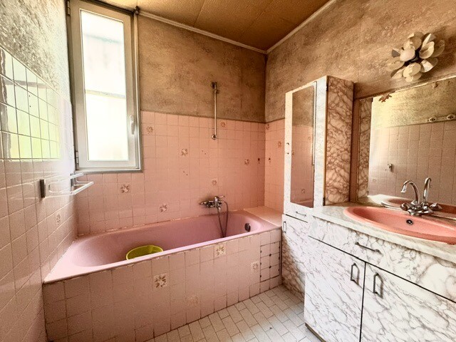 Photo 9 : Appartement  3 pièces 65 m2 + jardin 50 m2