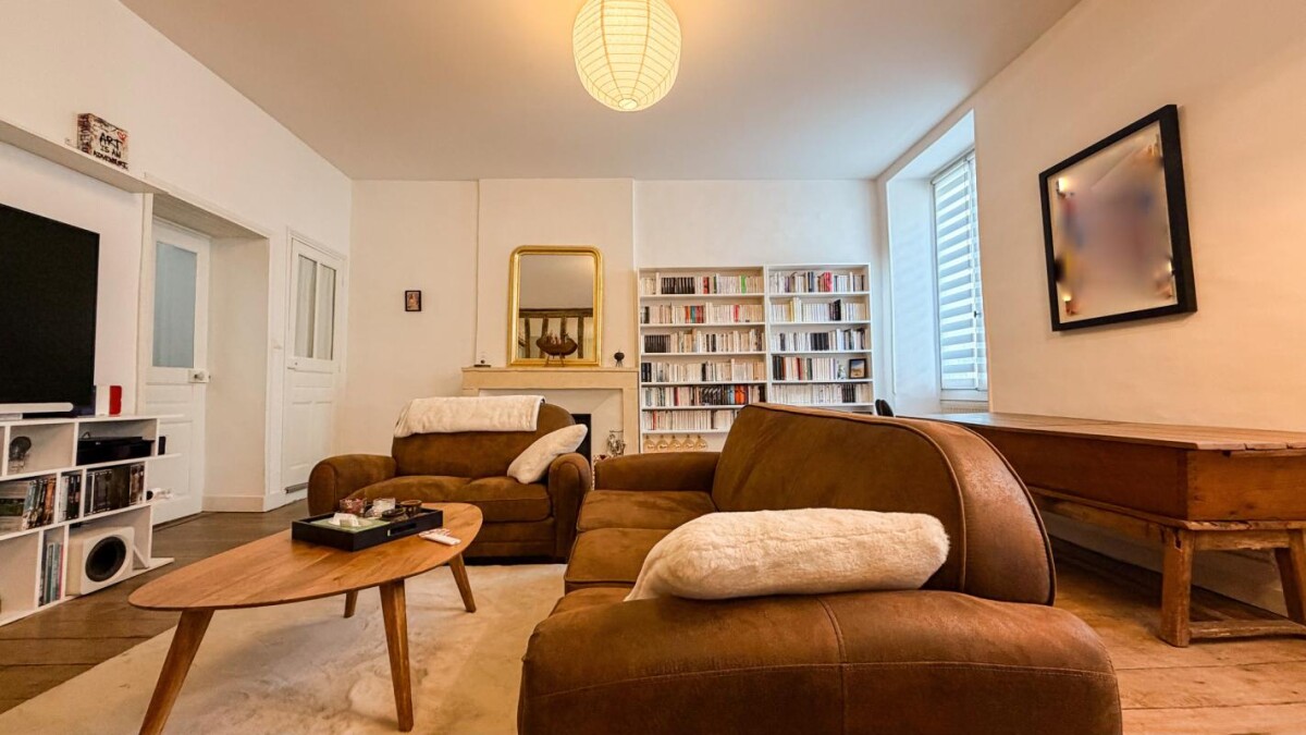 Photo 2 : Maison de charme avec jardin centre ville de Poitiers - Un l