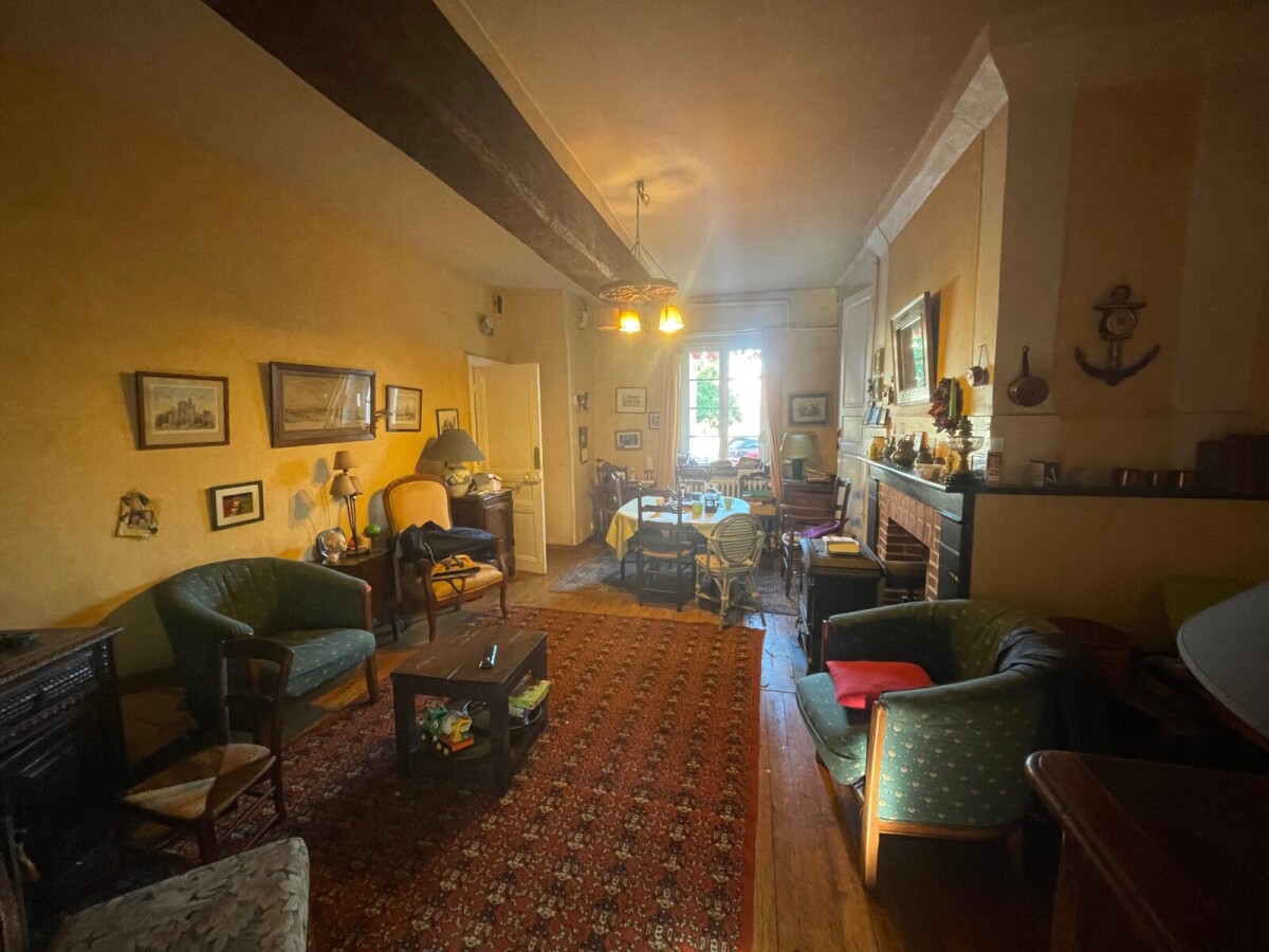 Photo 3 : Maison - Charencey - 210m²