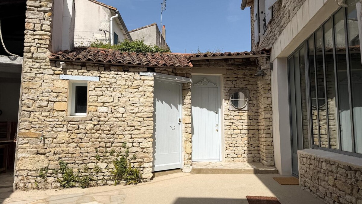 Photo 3 : Un chai d'exception au coeur de L'Ile de Ré