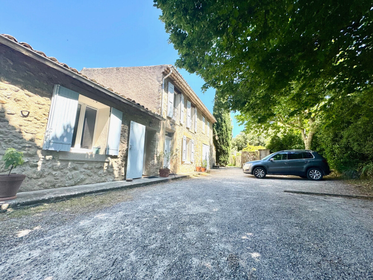 Photo 12 : Appartement avec jardin dans un ancien mas en pierres