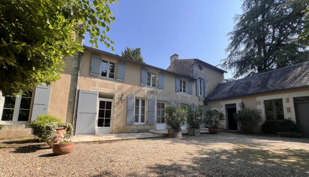 Photo 1 : Poitiers - quartiers promenade des Cours